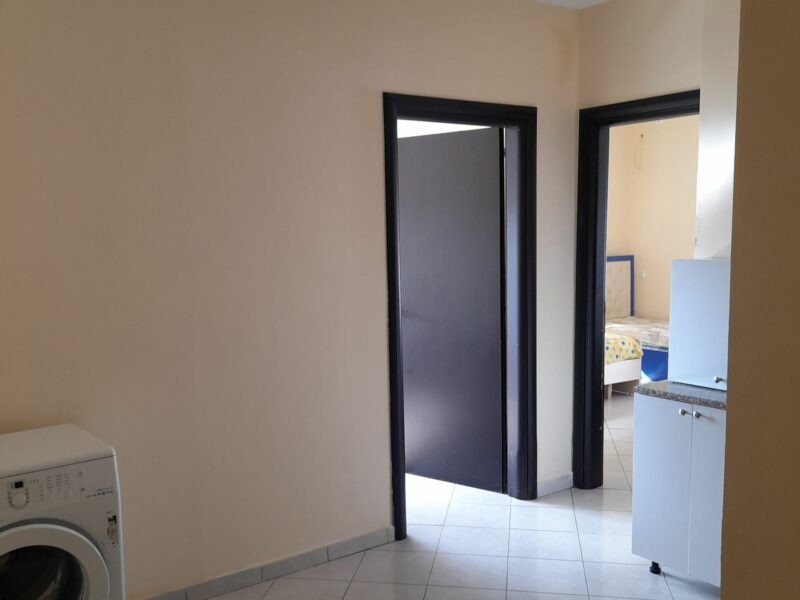 Affittasi Bilocale a Durazzo, Presso Sotir Noka Plazh 300 euro al mese!