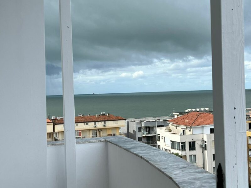Vendesi Appartamento a Durazzo - Zona Iliria Plazh 90000 €