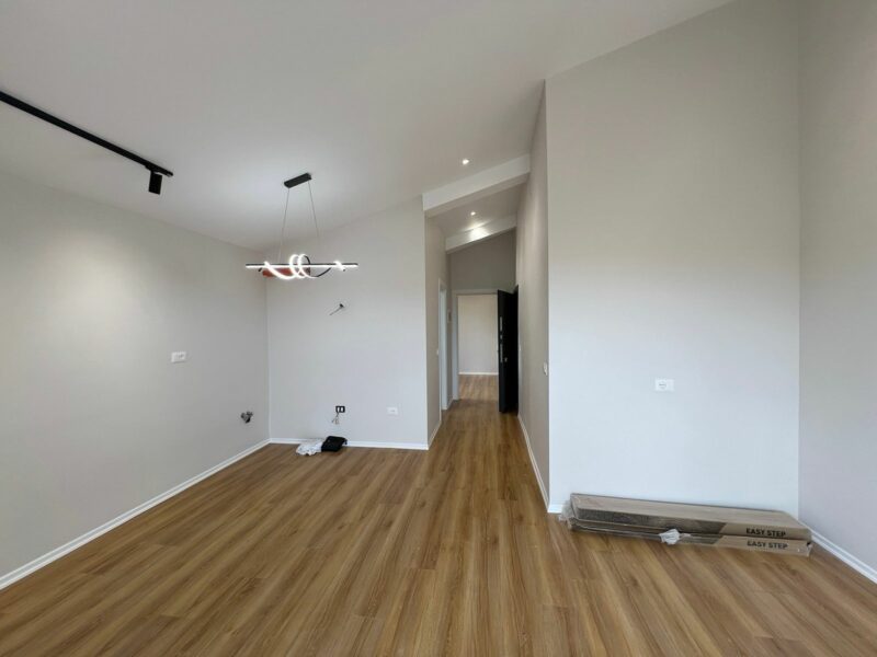 Vendesi Appartamento a Durazzo - Zona Iliria Plazh 90000 €