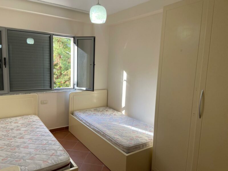 Vendesi 2 Appartamenti a Durazzo - Zona Rrota e Kuqe Plazh 150000 €
