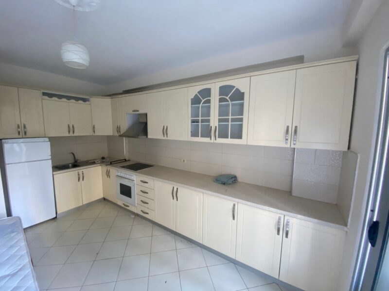 Vendesi 2 Appartamenti a Durazzo - Zona Rrota e Kuqe Plazh 150000 €