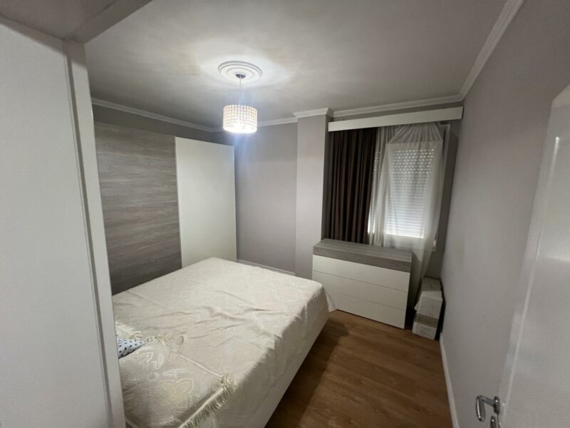 Vendesi appartamento a Plazh Durrës, zona Iliria. 110000 €
