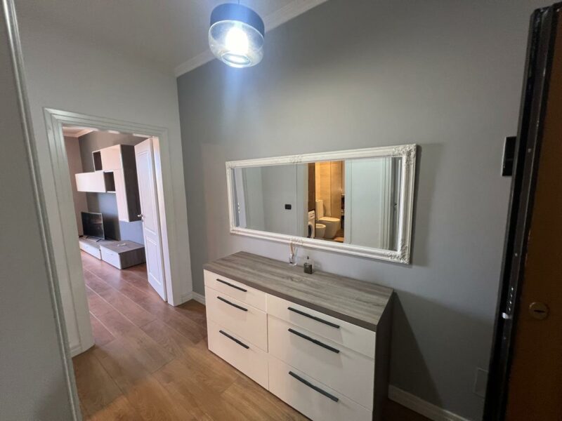 Vendesi appartamento a Plazh Durrës, zona Iliria. 110000 €
