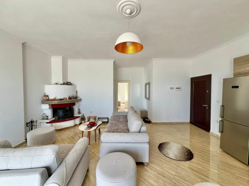 Vendesi appartamento vista mare a Shkëmbi i Kavajës. 168000 €