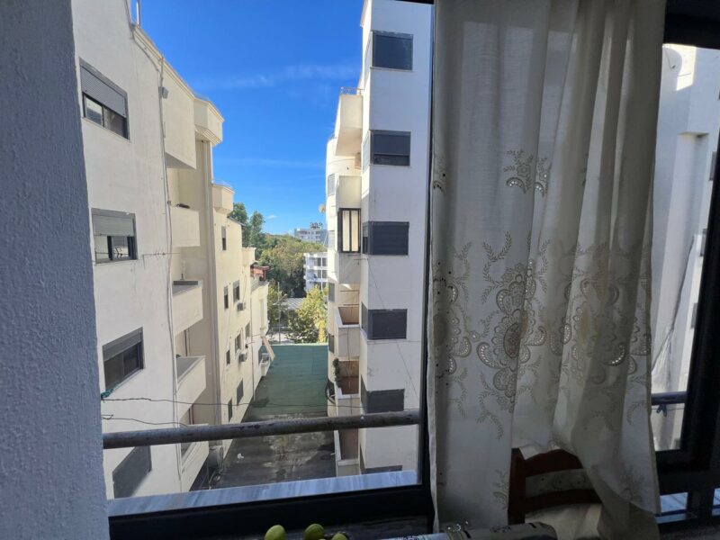 Vendesi Appartamento zona Plazh Iliria a Durazzo 75000€