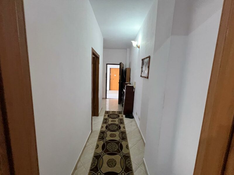 Vendesi Appartamento zona Plazh Iliria a Durazzo 75000€