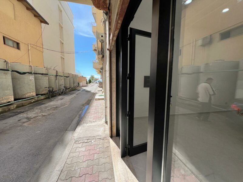 Affittasi Locali Commerciali a Durres Plazh 300 euro al mese
