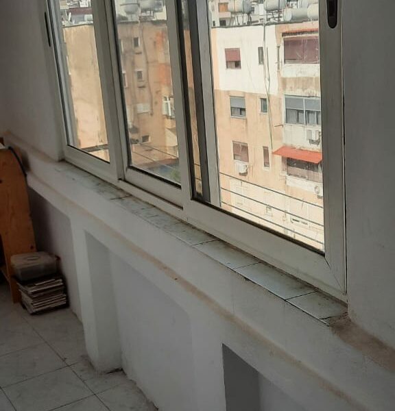 Vendesi appartamento di 81 m² a Durazzo, nella zona "Rajoni Policisë Durres" a 68000