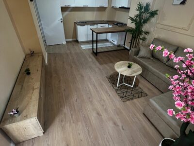 Vendesi appartamento di 86 m² a Durazzo, nella zona ex URT Durres a 86000 €.