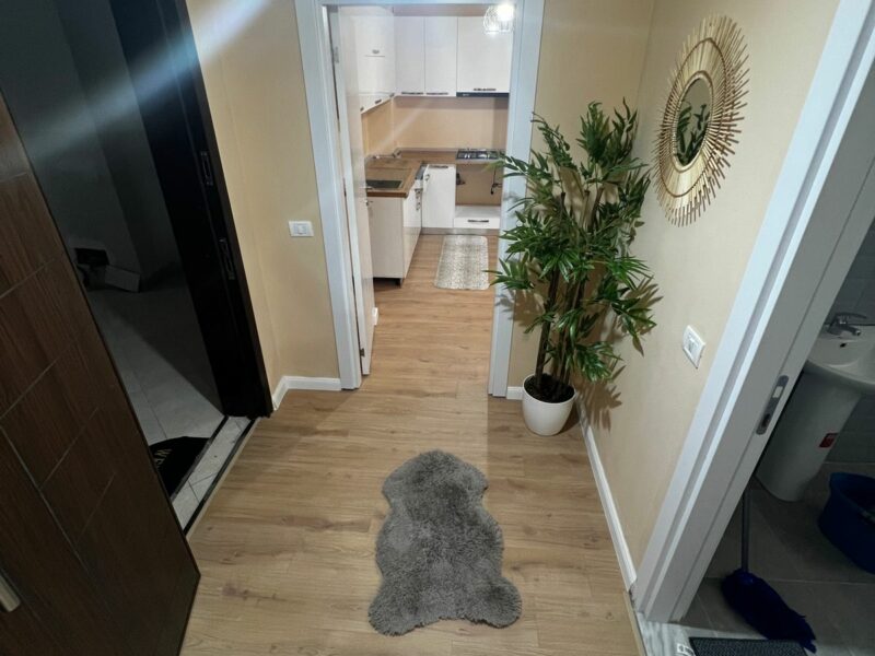 Vendesi appartamento di 86 m² a Durazzo, nella zona ex URT Durres a 86000 €.