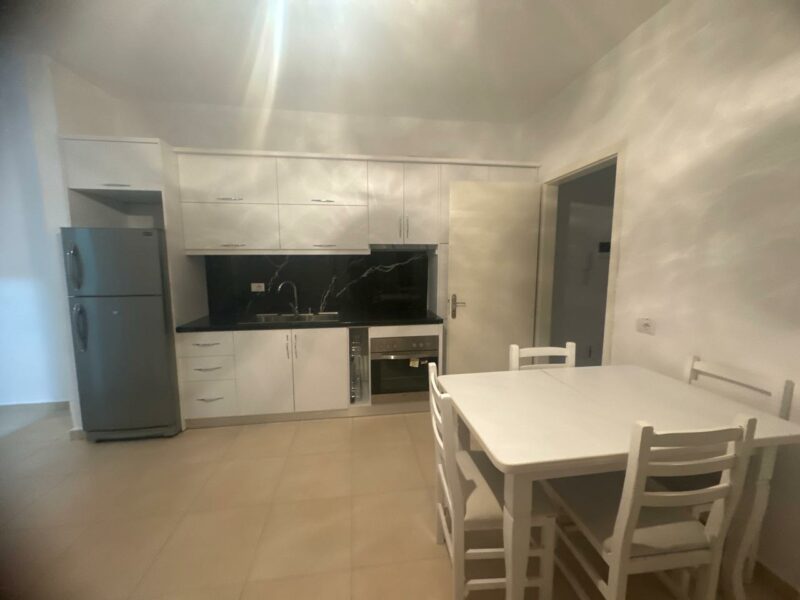 Annuncio Affitto - Appartamento a Zona Tregu Industrial, Durazzo a 400 € al mese