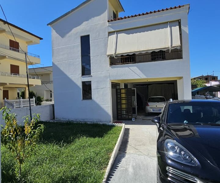 Annuncio Vendita - Casa Privata a Due Piani con Terreno Edificabile a Plazh, Durazzo 130000 €