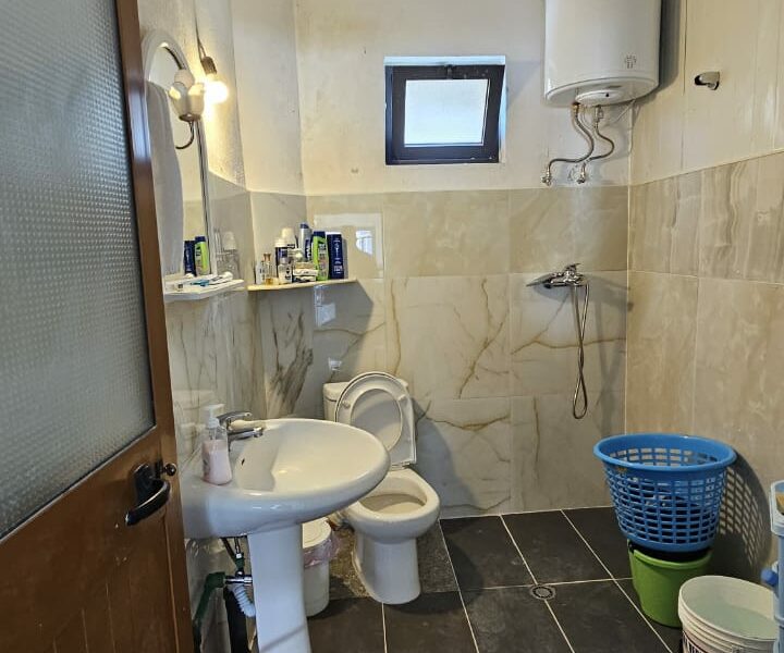 Annuncio Vendita - Casa Privata a Due Piani con Terreno Edificabile a Plazh, Durazzo 130000 €