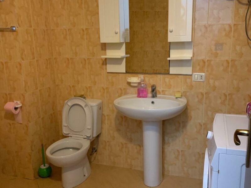 Annuncio Affitto - Monolocale a Zona Vollga Durazzo 500 € al mese