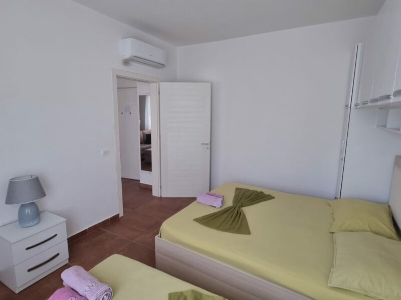 Annuncio Affitto - Monolocale a Qerret Kavaja 300 € al mese