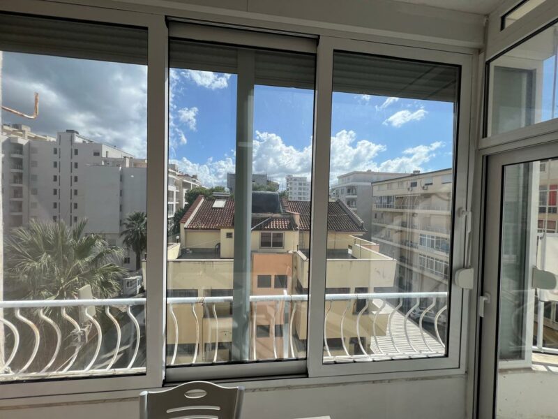 Vendesi Garsoniera a Iliria Plazh, Durazzo - Ottima Opportunità!